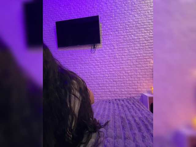 sweetkira25 live sex show