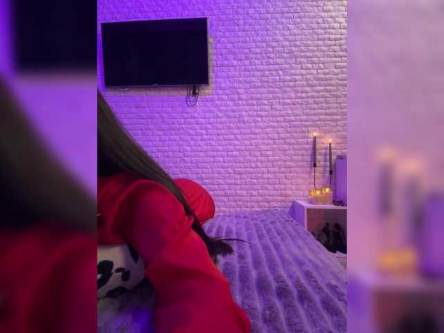 sweetkira25's BongaCams show and profile