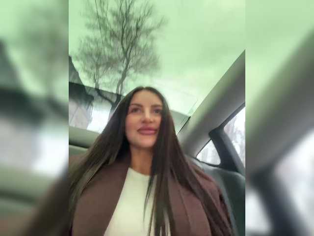 sweetkira25's BongaCams show and profile