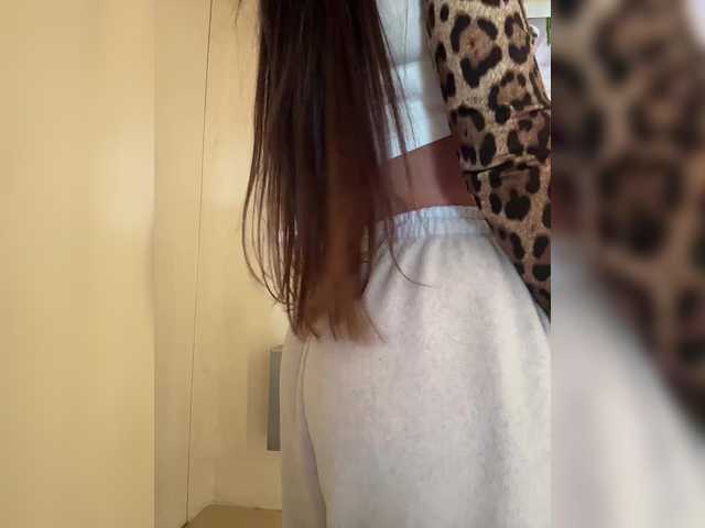 sweetkira25 live sex show