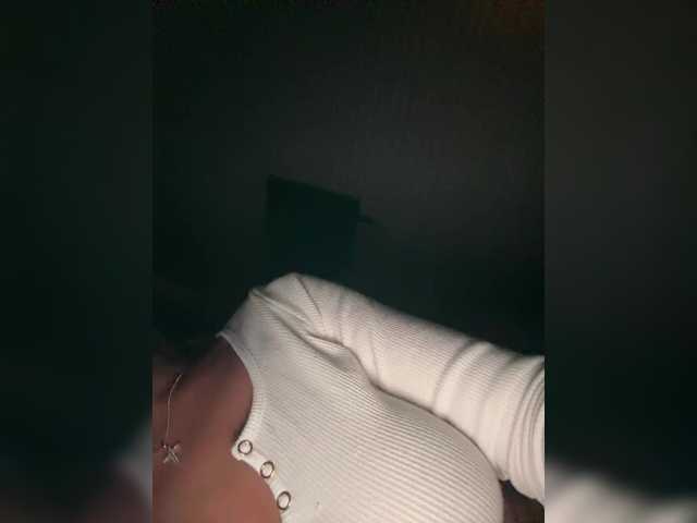 sweetkira25 from BongaCams