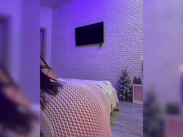 sweetkira25's BongaCams show and profile