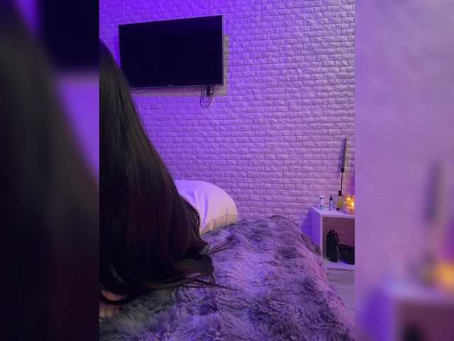 sweetkira25's BongaCams show and profile