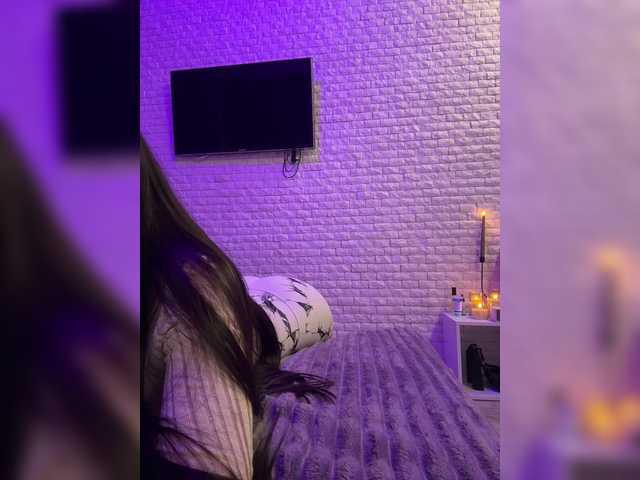 sweetkira25's BongaCams show and profile