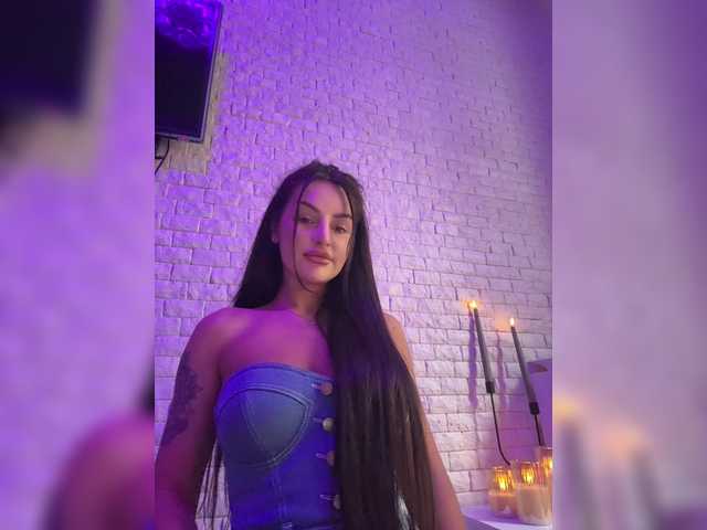 sweetkira25's BongaCams profile