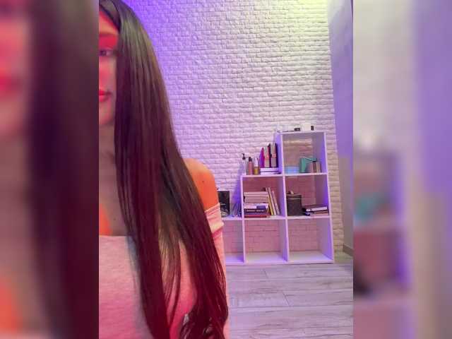 sweetkira25's BongaCams show and profile