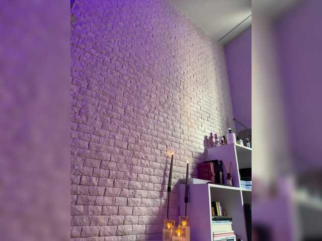 sweetkira25's BongaCams show and profile