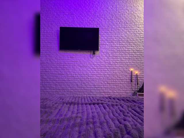 sweetkira25's BongaCams show and profile