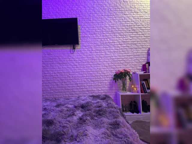 sweetkira25's BongaCams show and profile