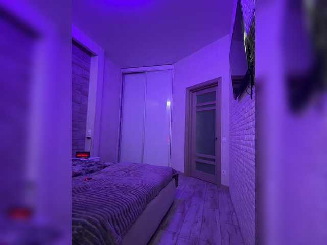 sweetkira25's BongaCams show and profile