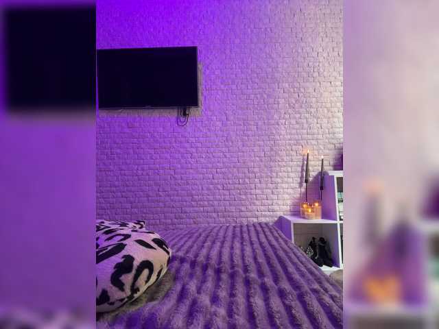 sweetkira25's BongaCams show and profile