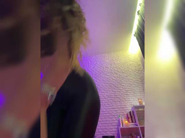 sweetkira25 live sex