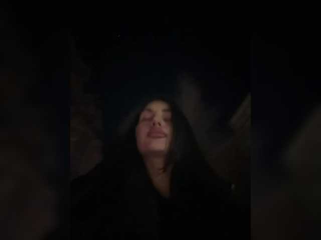 sweetkira25's BongaCams show and profile