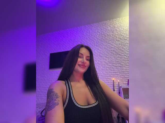 sweetkira25 live sex show