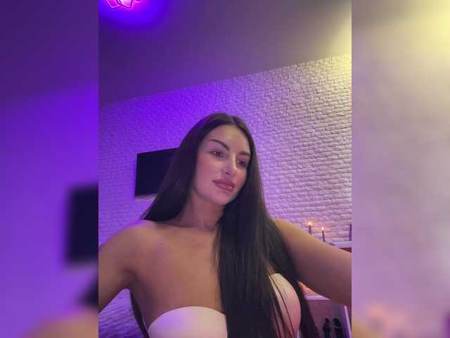 sweetkira25's BongaCams profile