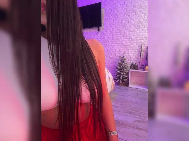 sweetkira25's BongaCams show and profile