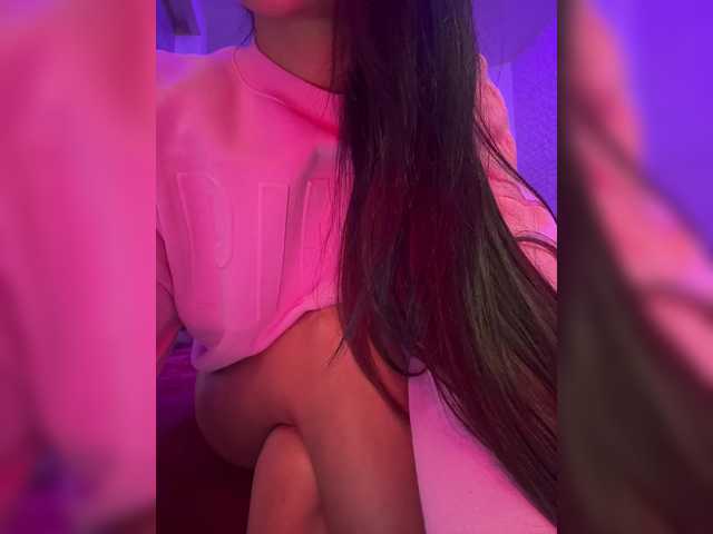 sweetkira25 live sex show