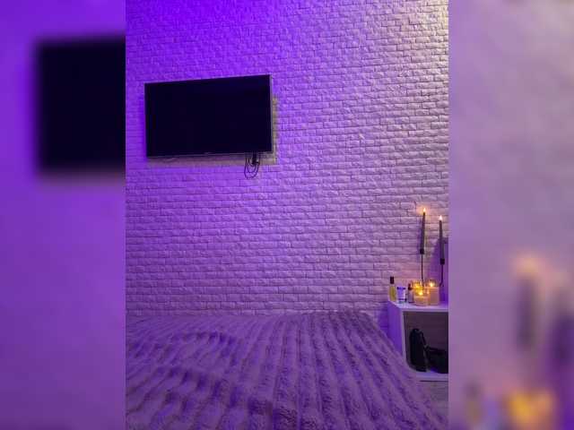 sweetkira25's BongaCams show and profile