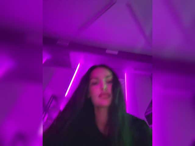 sweetkira25 live sex