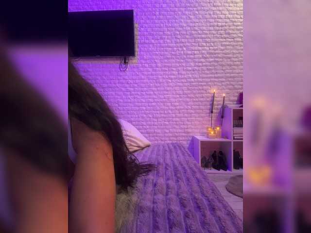 sweetkira25's BongaCams show and profile