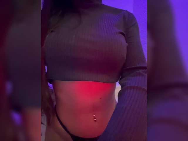 sweetkira25's BongaCams show and profile