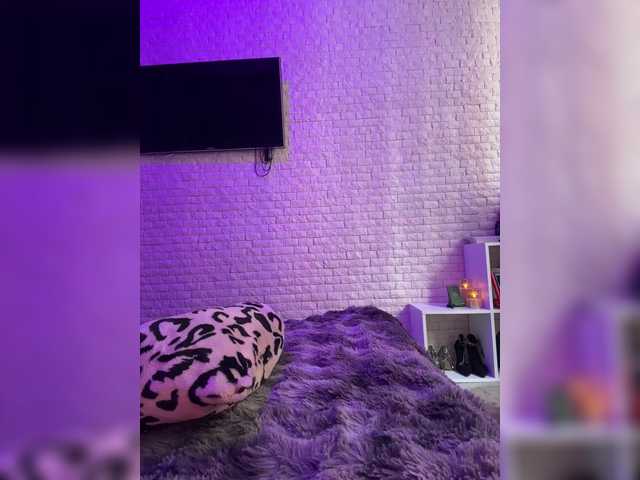 sweetkira25 live sex show