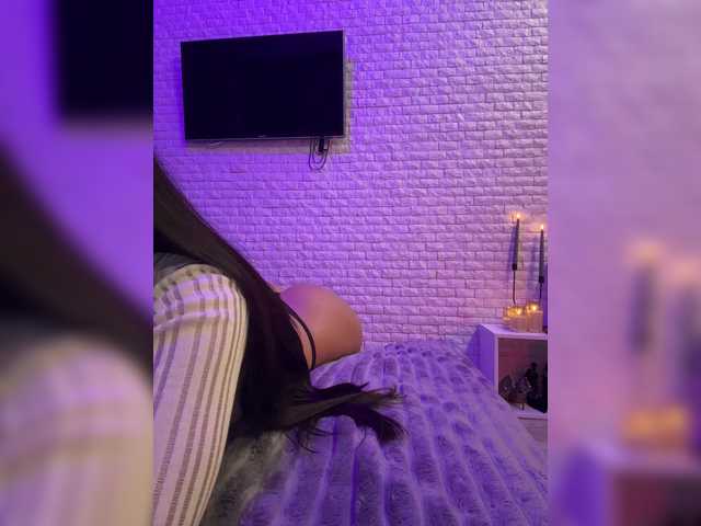 sweetkira25's BongaCams show and profile