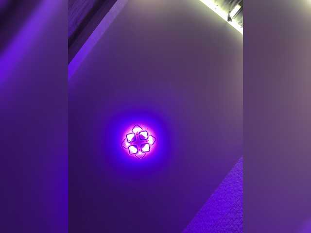 sweetkira25's BongaCams show and profile