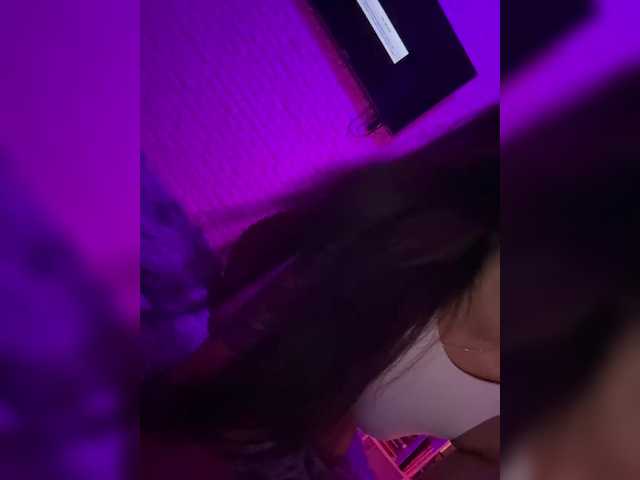 sweetkira25 live sex