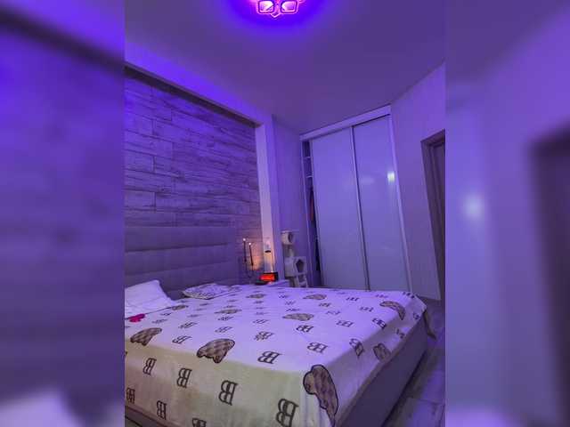 sweetkira25 live sex