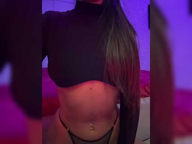 sweetkira25's BongaCams show and profile