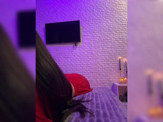 sweetkira25's BongaCams show and profile