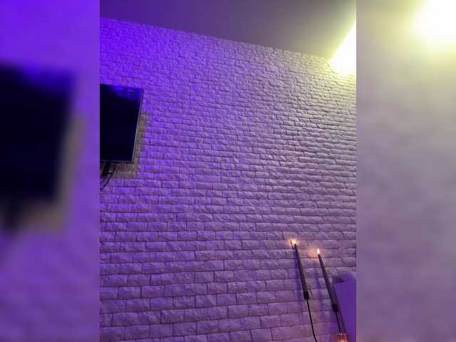 sweetkira25's BongaCams show and profile