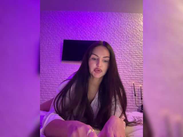 sweetkira25 live sex show