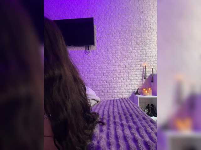 sweetkira25's BongaCams show and profile