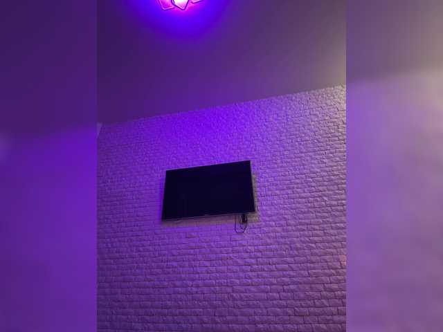 sweetkira25's BongaCams show and profile