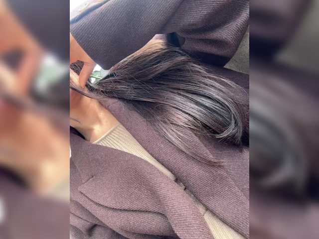 sweetkira25's BongaCams show and profile