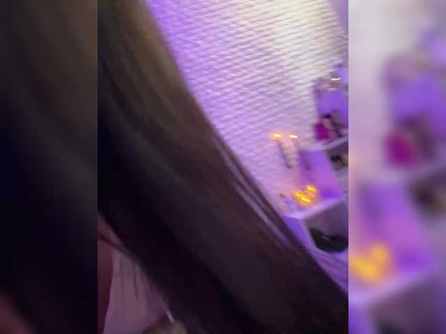 sweetkira25's BongaCams show and profile