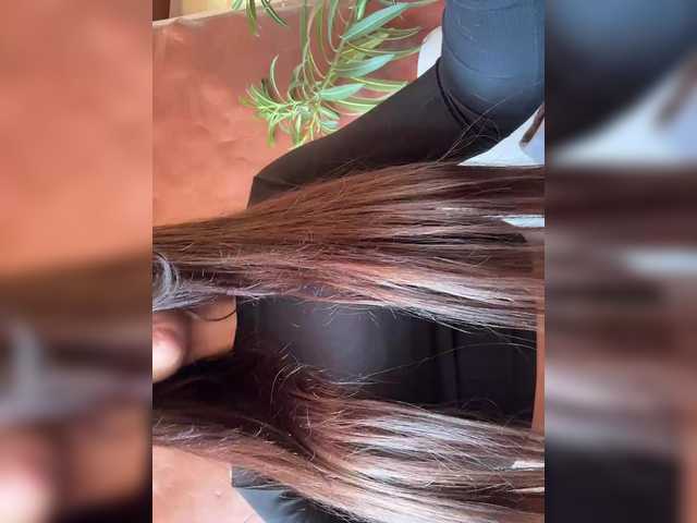 sweetkira25's BongaCams show and profile