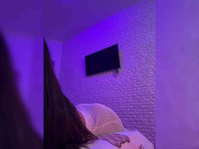 bitch_production webcam