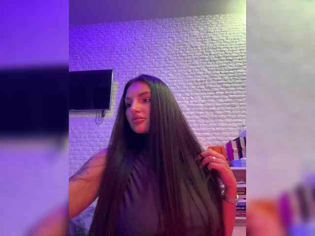 bitch_production webcam