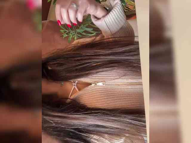 bitch_production webcam