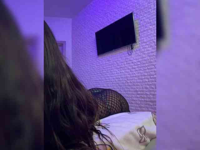 bitch_production webcam