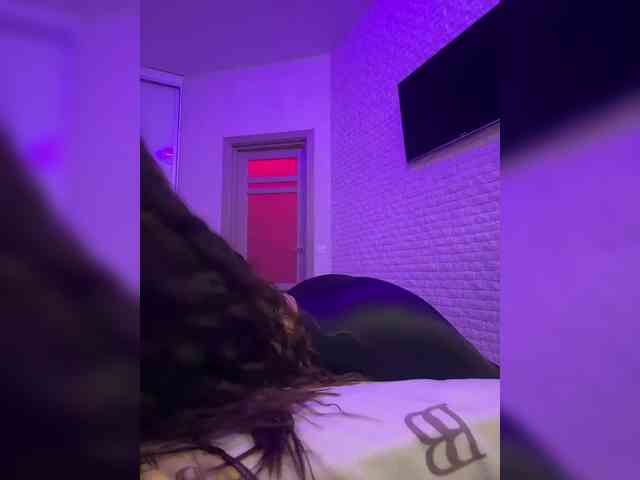 bitch_production webcam