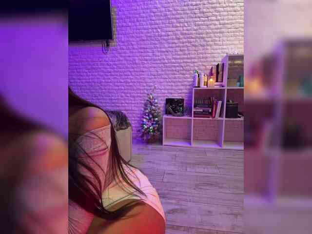 bitch_production webcam