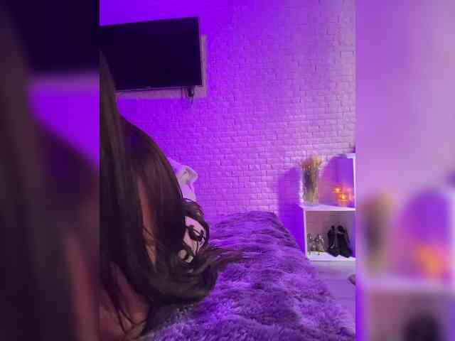 sweetkira25 Live Webcam on BongaCams