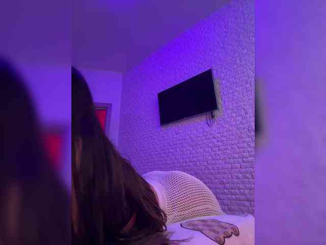 bitch_production webcam