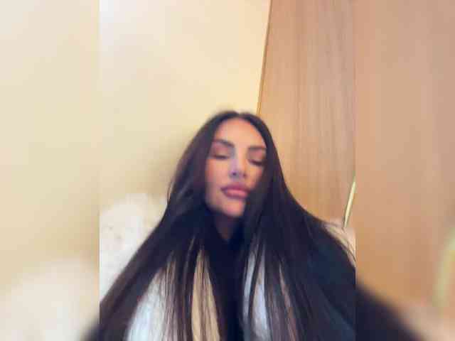 bitch_production webcam