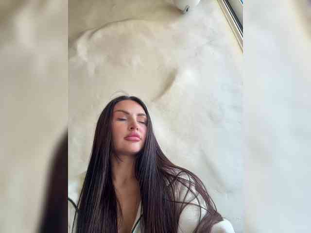 bitch_production webcam