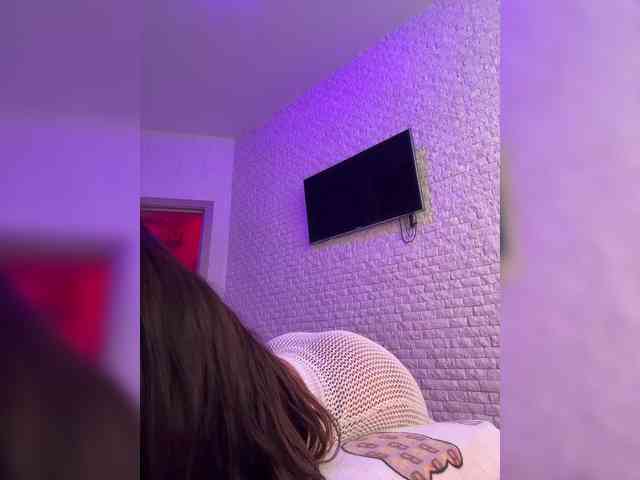 bitch_production webcam